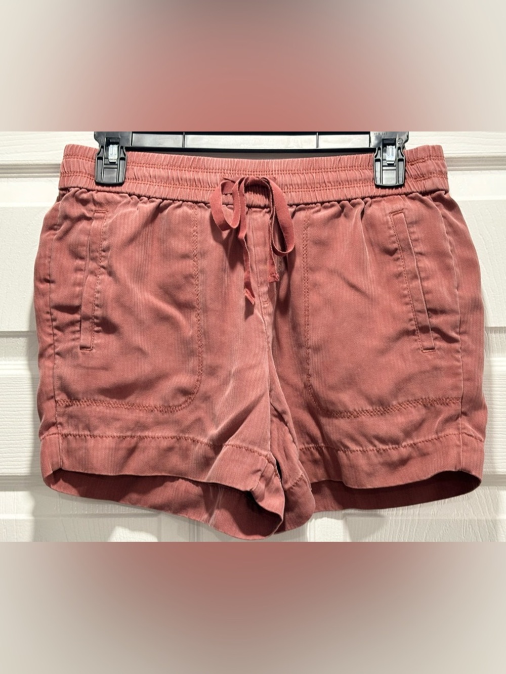 Loft Dusty Rose Lyocell Women Shorts Sz XS Spring Summer
Beach Pool Vaca Boho